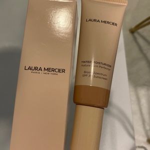 Laura Mercier Tinted Moisturizer Natural Skin Perfector Sand Brand New